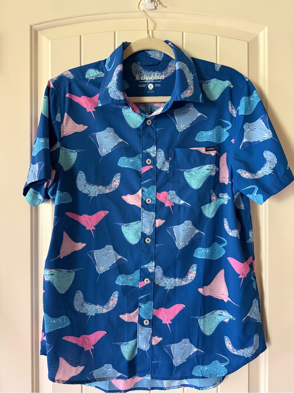 Chubbies 'Weird Fish' Short Sleeve Stingray Woven Shirt NWOT